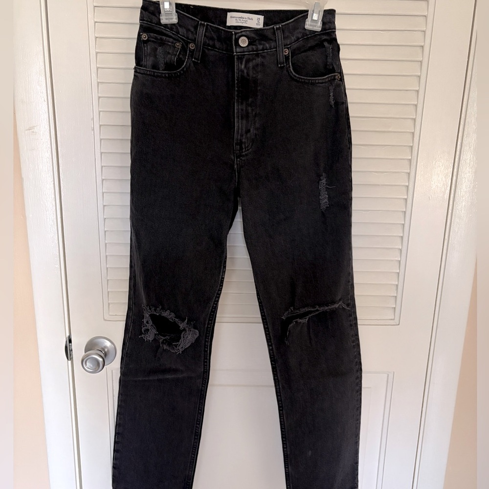 Abercrombie 90s ultra high rise straight 25s